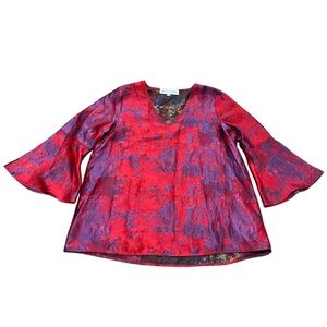 Tuckernuck Raspberry Jacquard Flare Sleeve Rose Blouse Size XS
